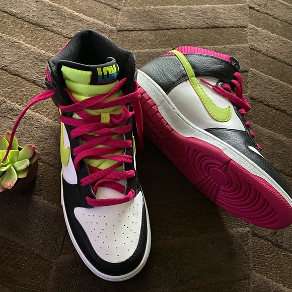 Nike Other - Nike Dunk High
